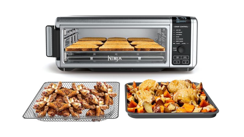Ninja Flip Toaster Oven & Air Fryer, 8-in-1 Functionality