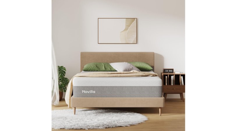 Novilla Queen Size 12 Inch Gel Memory Foam Mattress