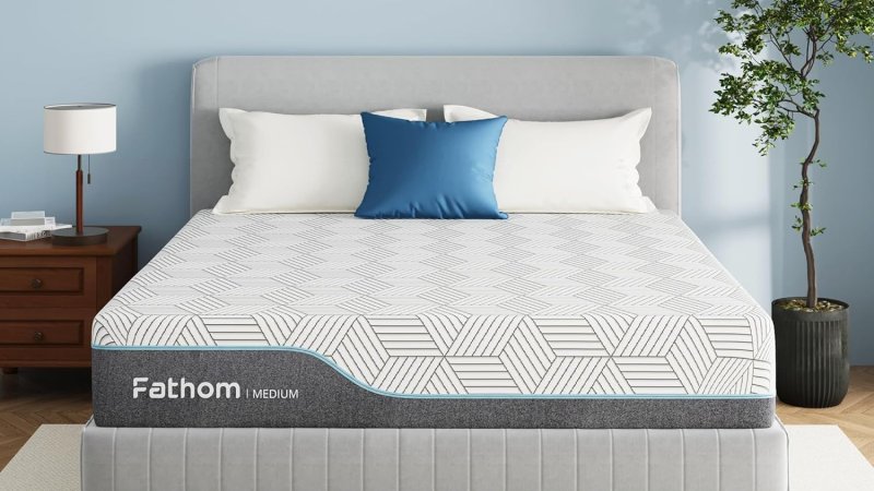 FATHOM Medium Queen Memory Foam Mattress